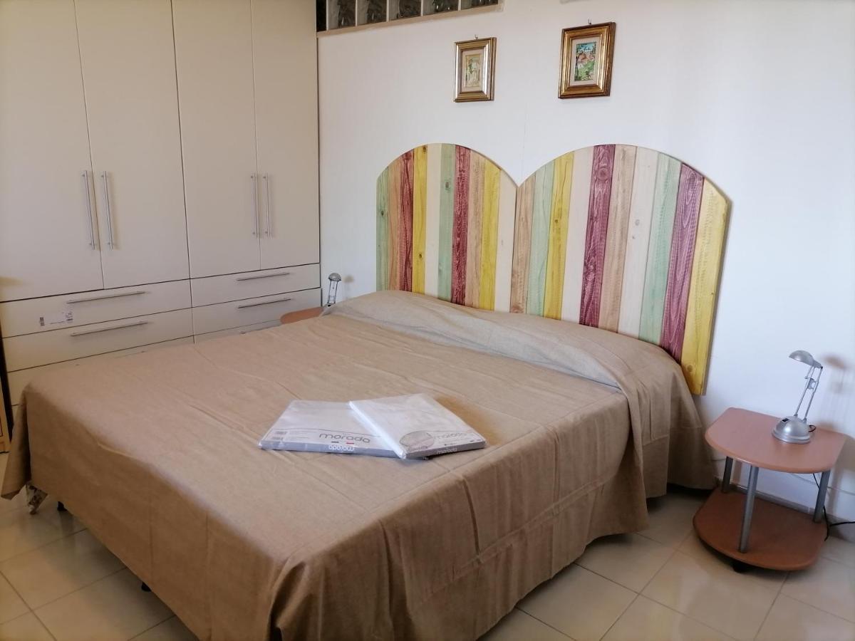 Alloggi Estivi D & A Taranto Luaran gambar