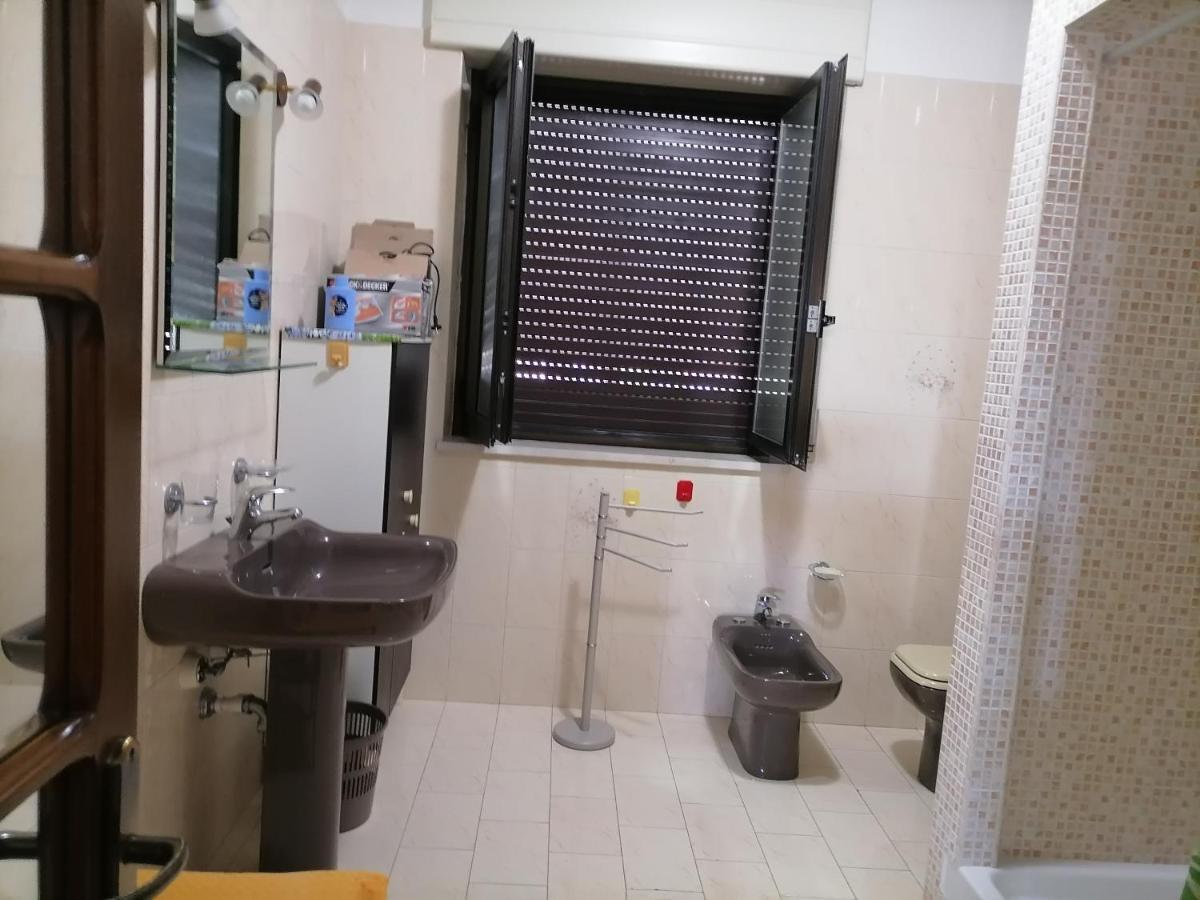 Alloggi Estivi D & A Taranto Luaran gambar