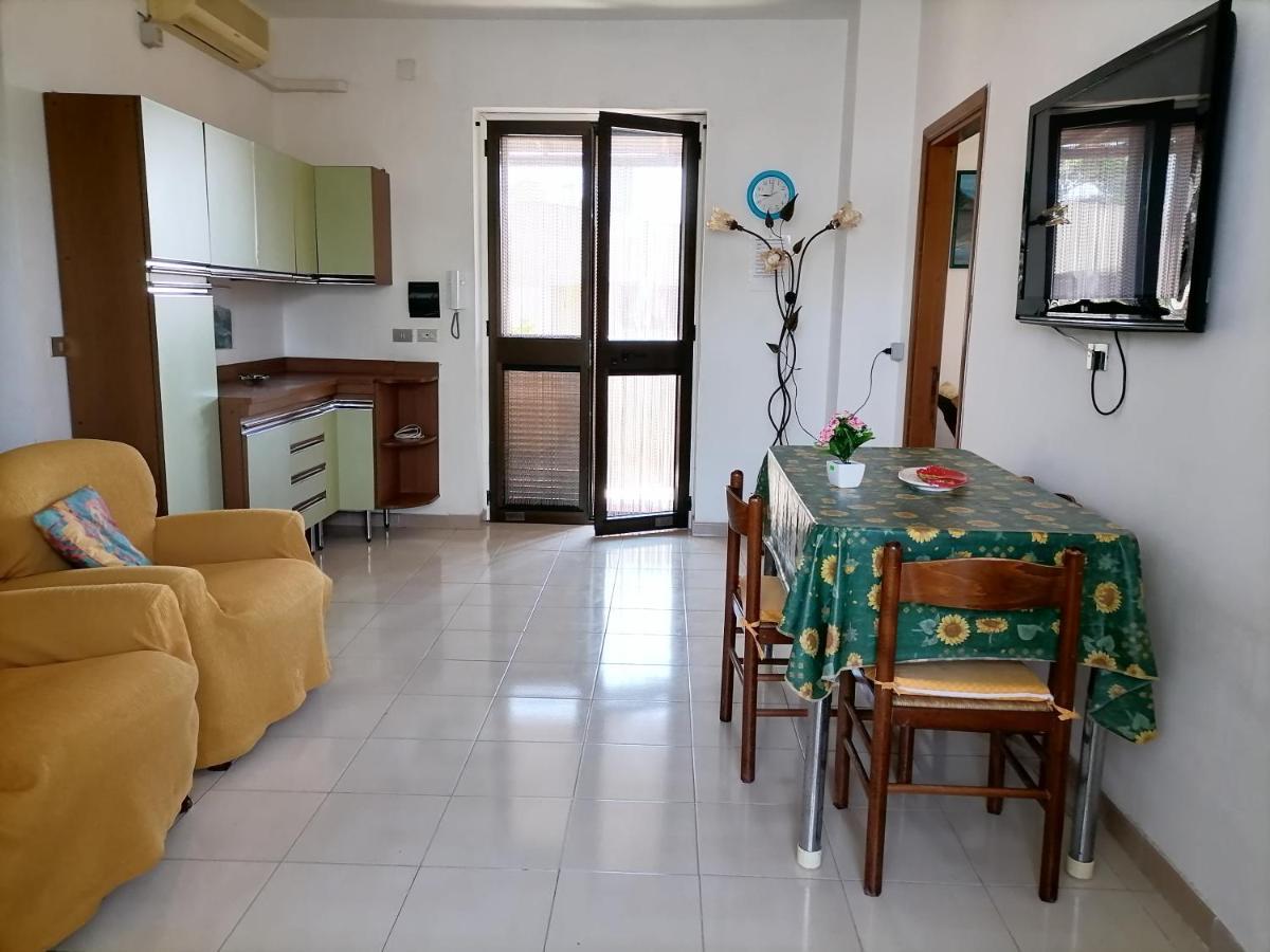 Alloggi Estivi D & A Taranto Luaran gambar