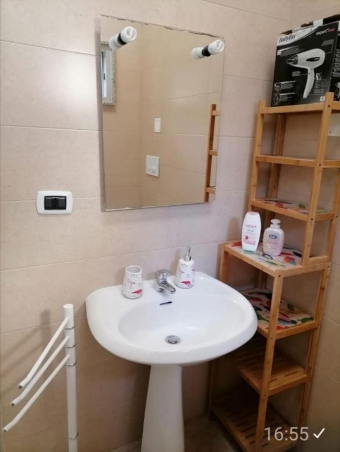 Alloggi Estivi D & A Taranto Luaran gambar