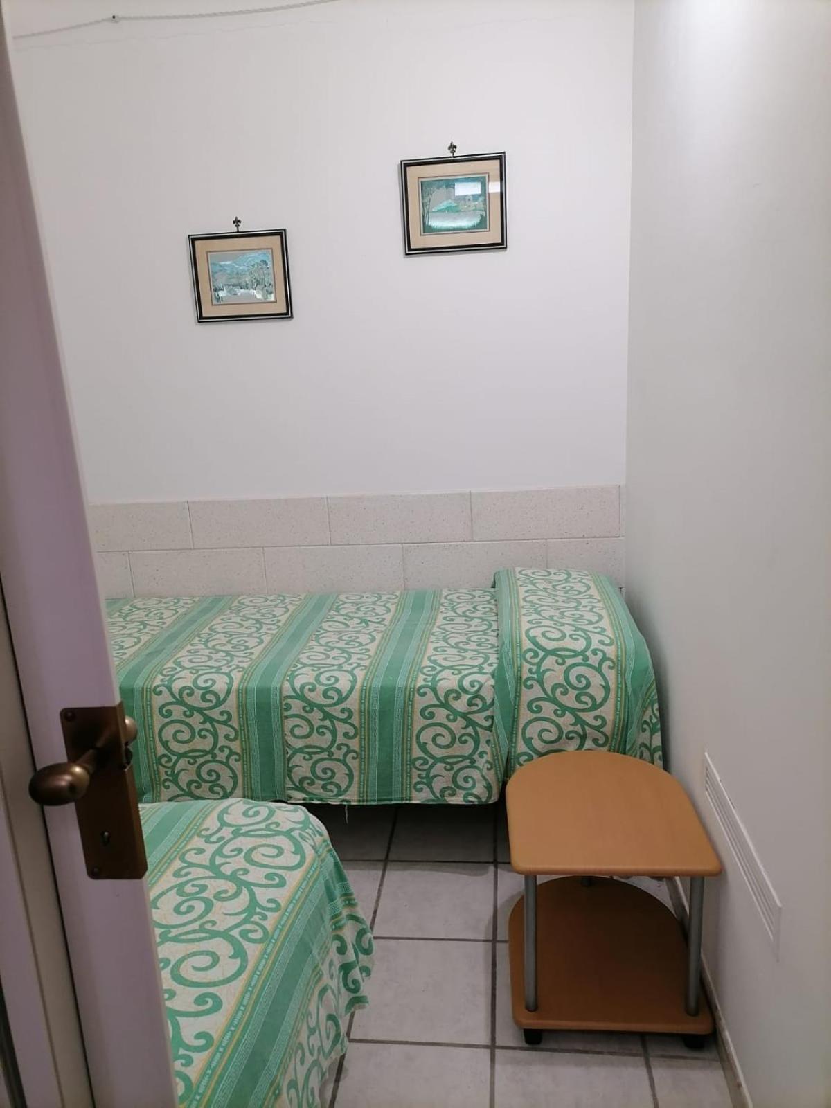 Alloggi Estivi D & A Taranto Luaran gambar